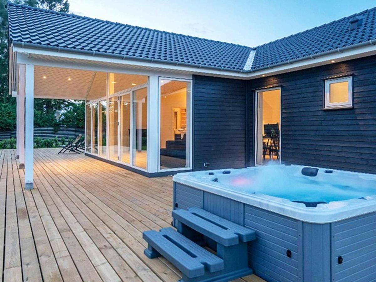 14 Person Holiday Home In V Ggerl Se Boto By Exterior photo